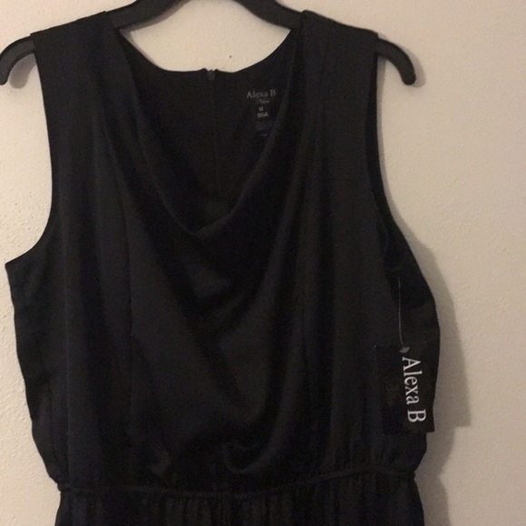 Alexa B Nites 14 Sleeveless Jumpsuit - Picture 7 of 16